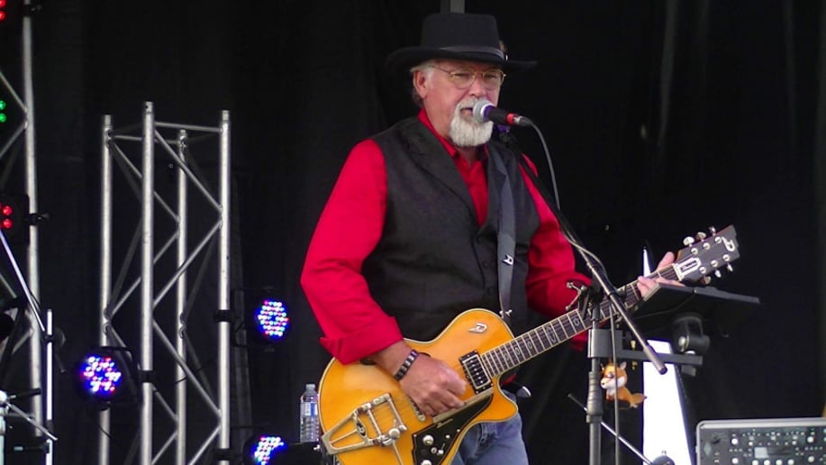 Gallery photo 13 of The Jackson Fox Band