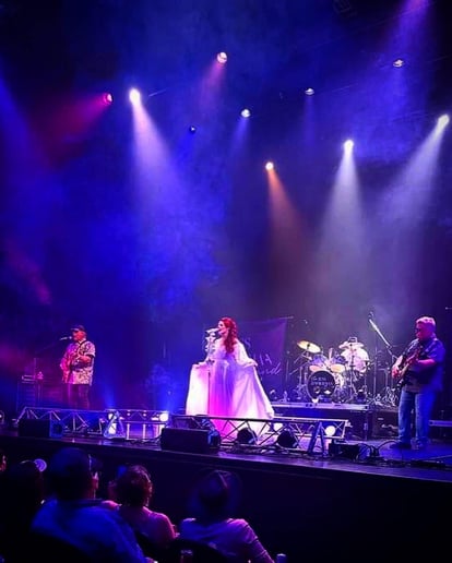 Gallery photo 7 of The Jess Zimmerman Band