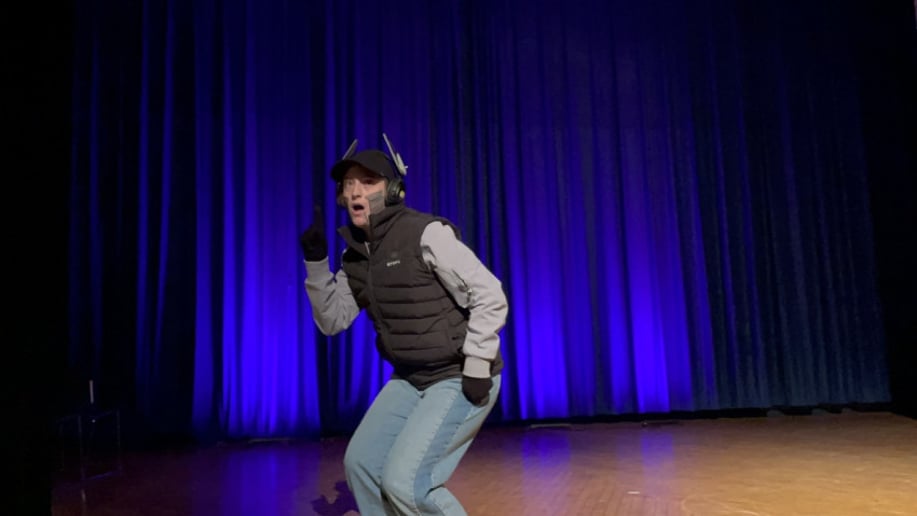 Gallery photo 5 of The JetSetVerse: Drag King
