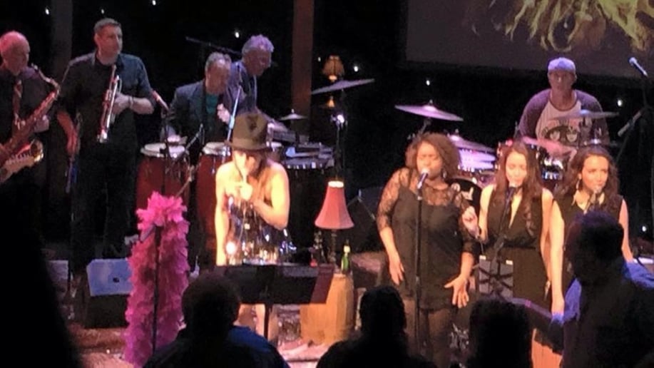 Gallery photo 28 of The New York Belles (The Jingle Belles)