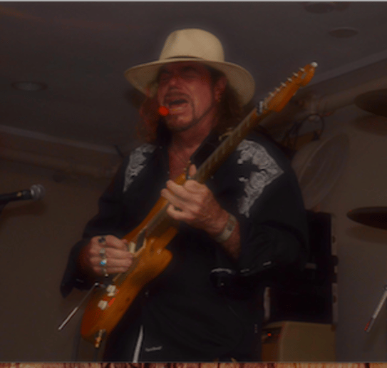 Gallery photo 1 of The Joe Mack Solo Act