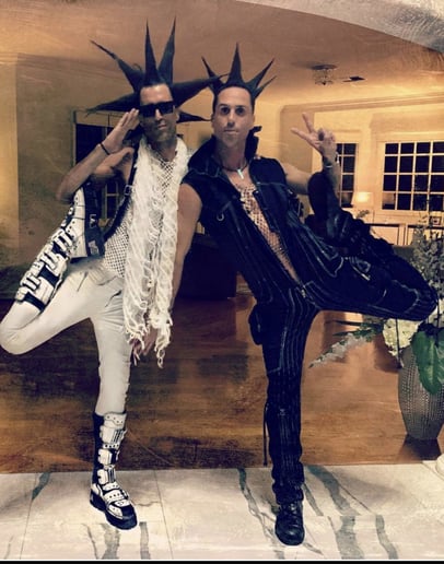 Gallery photo 9 of The Kozmik Twinz Stilts and Fire