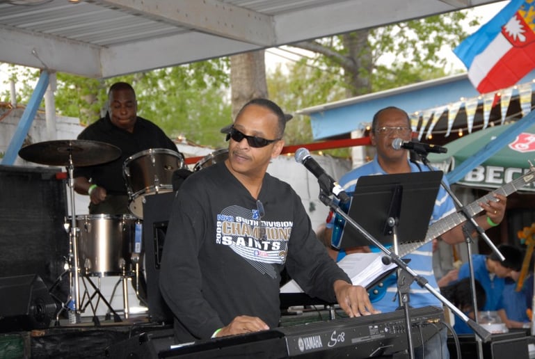 Gallery photo 24 of The LaCoste Band