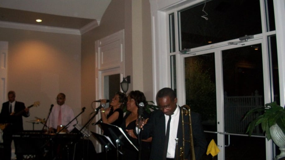 Gallery photo 31 of The LaCoste Band