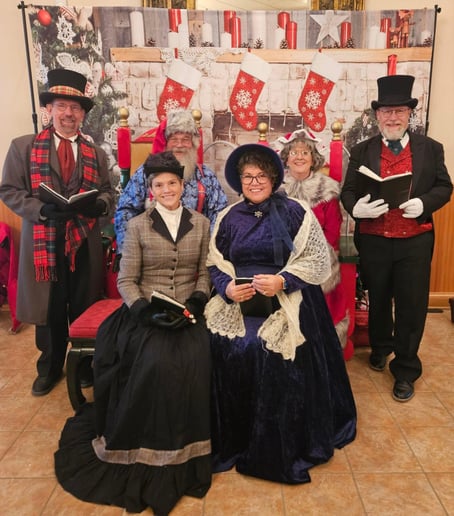 Gallery photo 6 of The Lamplight Singers