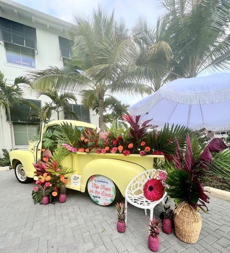 Gallery photo 4 of The Local Bloom Flower Truck