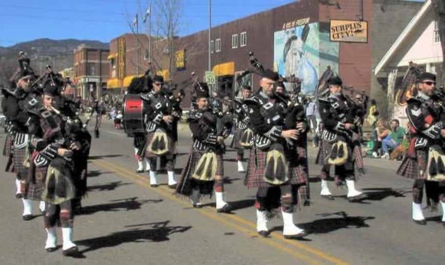 Gallery photo 3 of The Lone Piper