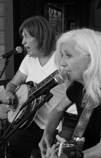 Gallery photo 5 of The Lonesome Tide Drifters