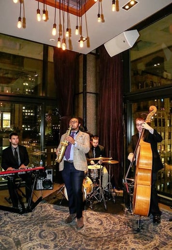 Gallery photo 5 of Louis Pettinelli Entertainment