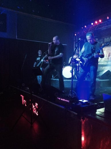 Gallery photo 4 of The Machine (Live-Band Karaoke)