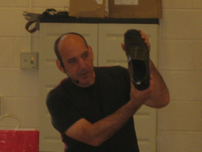 Gallery photo 3 of The Magic and Mentalism of Jeff Blum