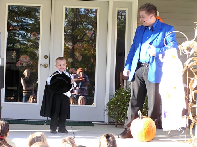 Gallery photo 6 of The Magic Fun Man Show
