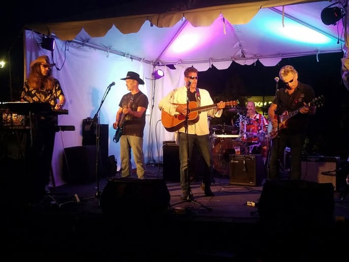 Gallery photo 3 of The Magic Man of Country Music