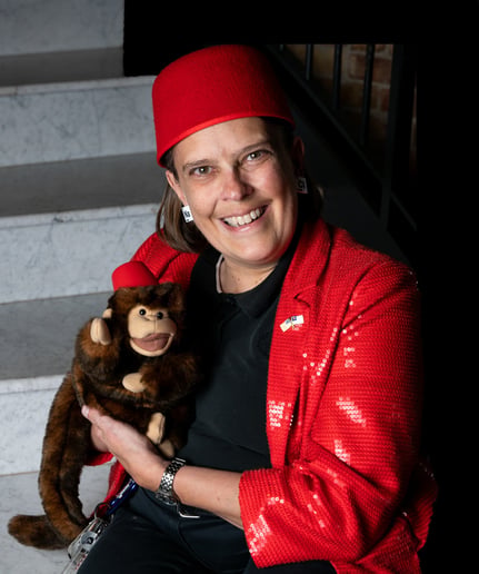 Gallery photo 8 of Proximity Illusions With Carrie Rostollan