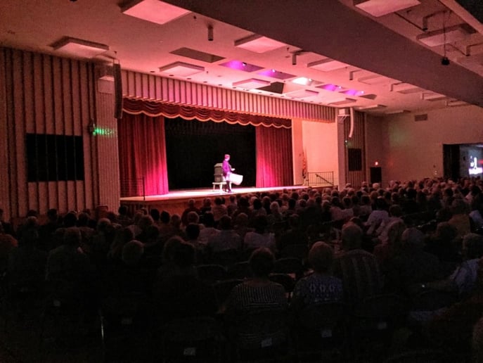 Gallery photo 23 of Magician Eric Giliam