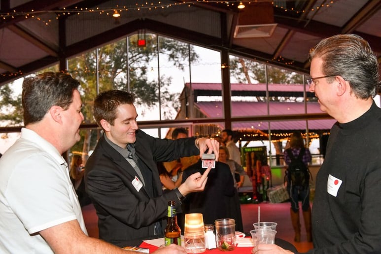 Gallery photo 35 of Magician Eric Giliam