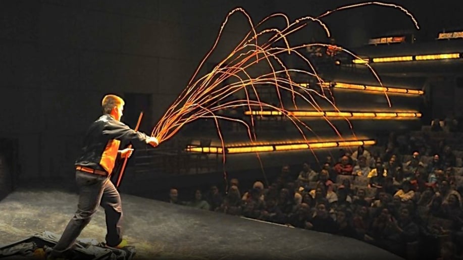 Gallery photo 22 of Magician Eric Giliam