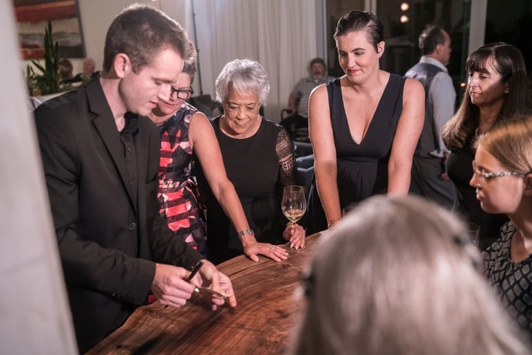 Gallery photo 25 of Magician Eric Giliam