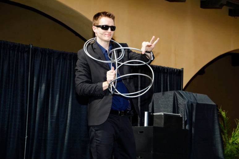 Gallery photo 43 of Magician Eric Giliam