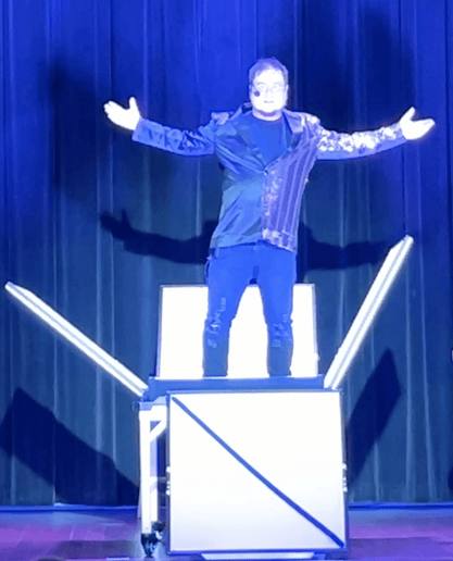 Gallery photo 8 of The Magic of Evan Dupree