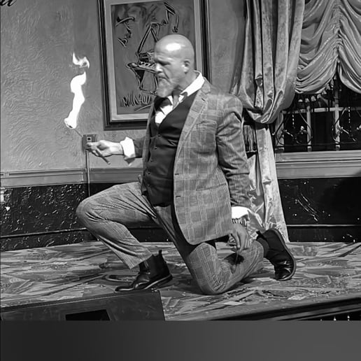 Gallery photo 4 of The Magic of Mike DiDomenico