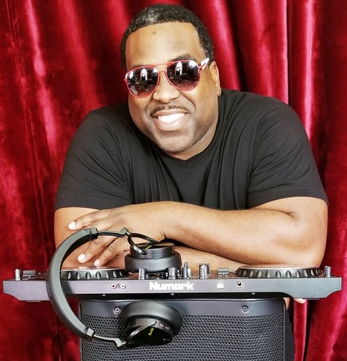 Gallery photo 2 of The Magnificent DJ's of Houston