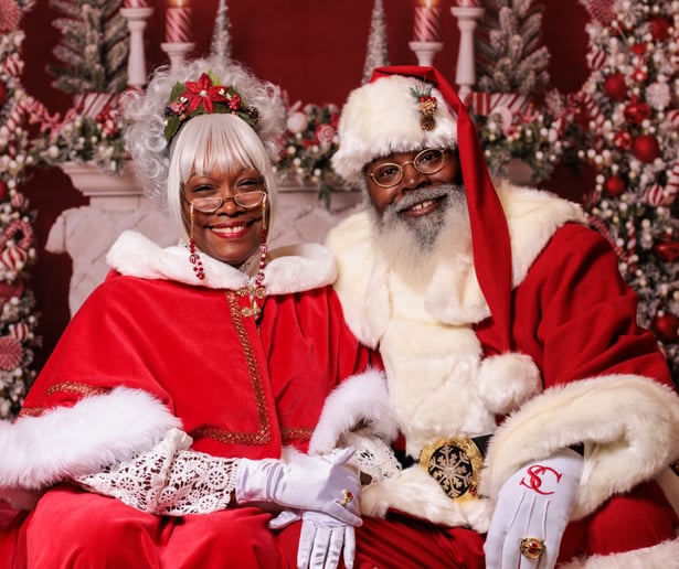 Gallery photo 1 of The Claus Couple