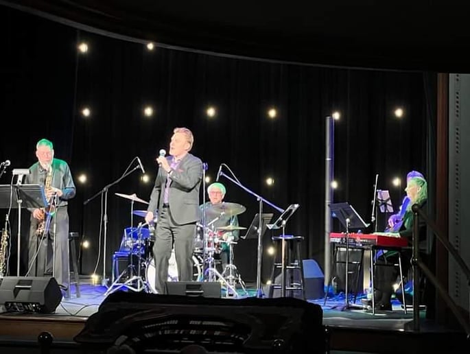 Gallery photo 3 of The Matt Barber Experience
