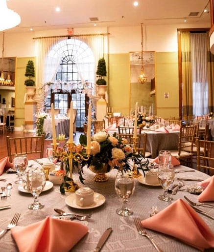 Gallery photo 2 of The Metropolitan Caterers