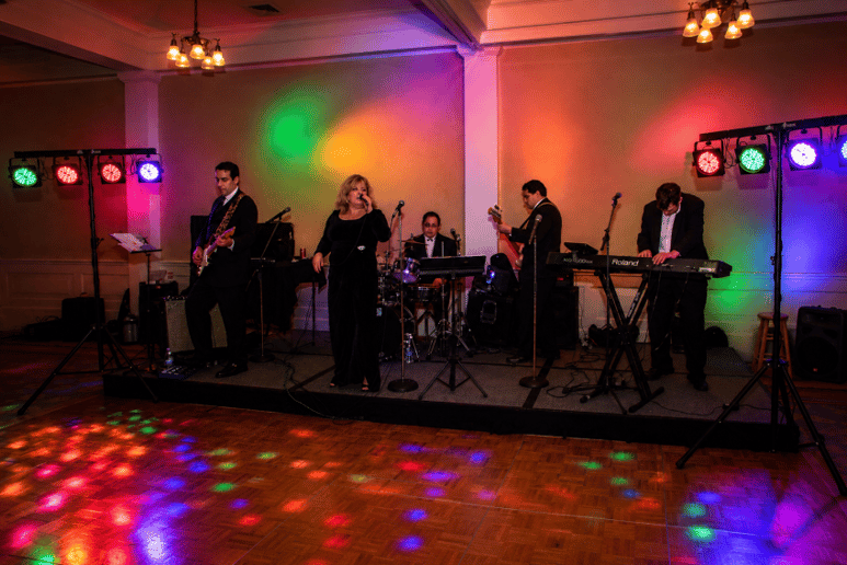 Gallery photo 1 of The Mighty Real Band