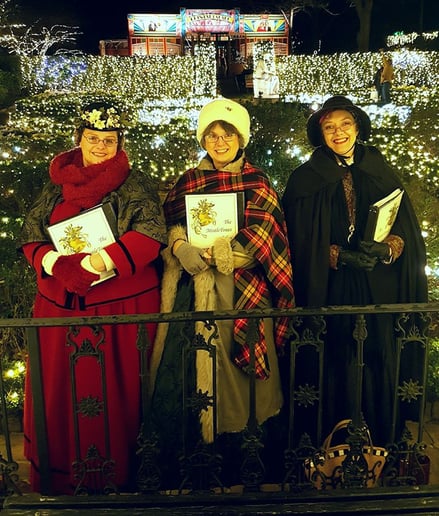 Gallery photo 1 of The MistleTones Holiday Carolers
