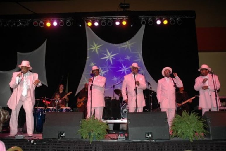 Gallery photo 7 of The Motown Sounds Of Touch