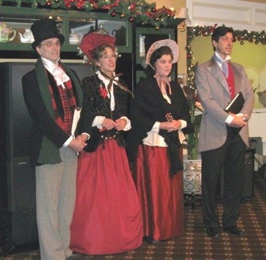 Gallery photo 10 of The Music Companie Carolers