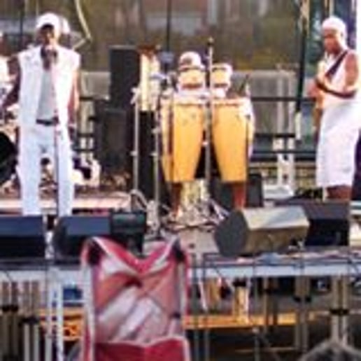 Gallery photo 2 of The Muzik Live
