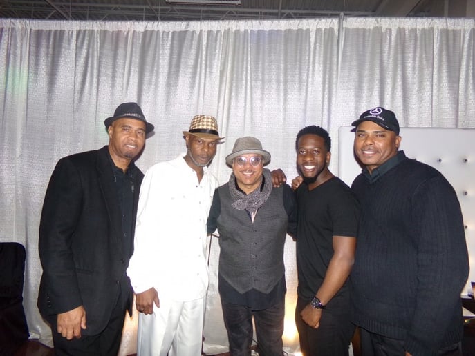 Gallery photo 1 of The Muzik Live
