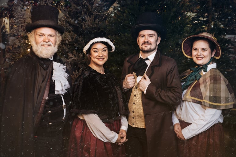Gallery photo 17 of The American Caroling Company