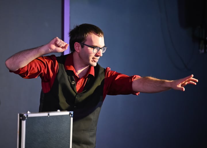 Gallery photo 6 of The Magic of Ryan Wallace