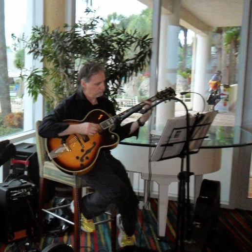 Gallery photo 4 of The New York Guitar Cats