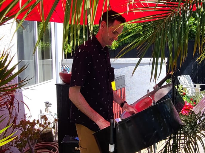 Gallery photo 3 of Mike Yates - Steel Drums