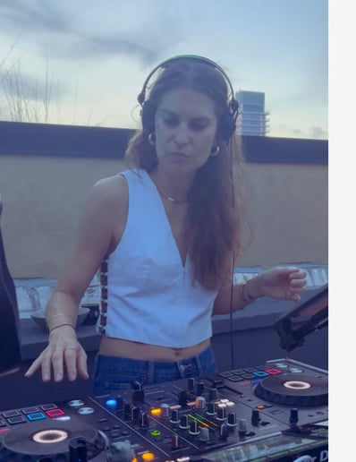 Gallery photo 1 of DJ Michelada: The Non Cheesy, Always a Vibe DJ