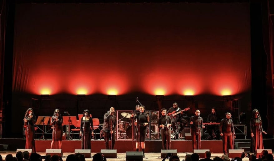 Gallery photo 5 of The Bronx Gospel Choir