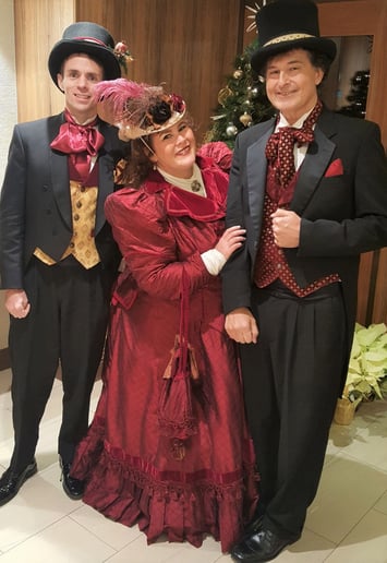 Gallery photo 3 of The Old Fashioned Carolers