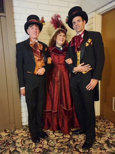 Gallery photo 18 of The Old Fashioned Carolers