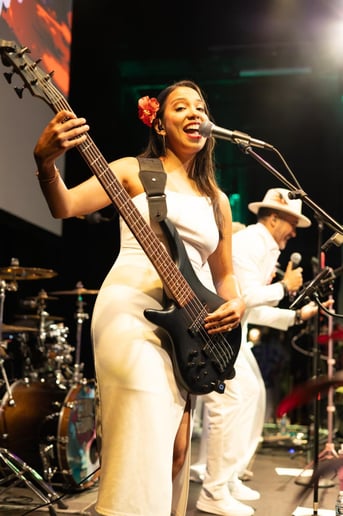 Gallery photo 6 of The One-Woman Ensemble