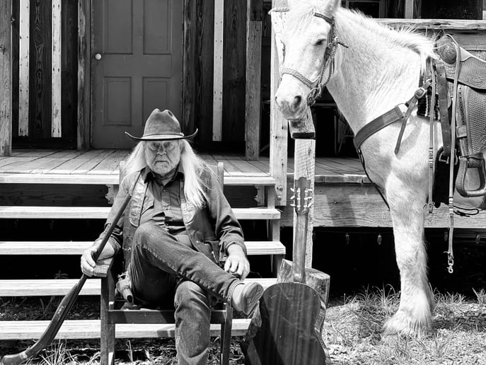Gallery photo 3 of The Outlaw Years