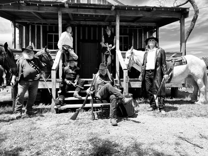 Gallery photo 4 of The Outlaw Years