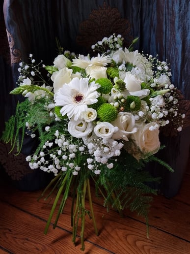 Gallery photo 4 of The Painted Bouquet Wedding Flowers