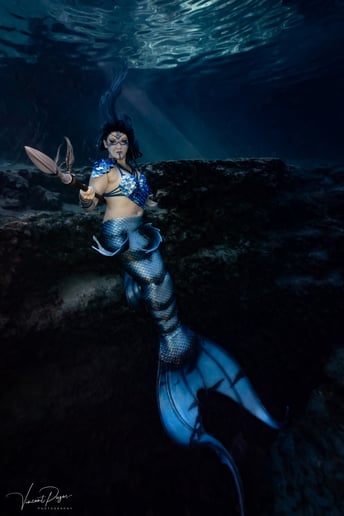 Gallery photo 2 of The Painted Siren