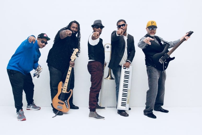 Gallery photo 7 of The Party Elite Band