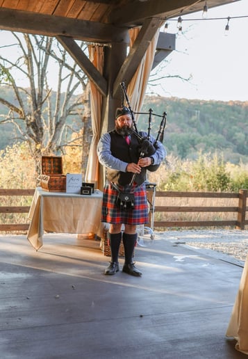Gallery photo 7 of The Patriot Piper